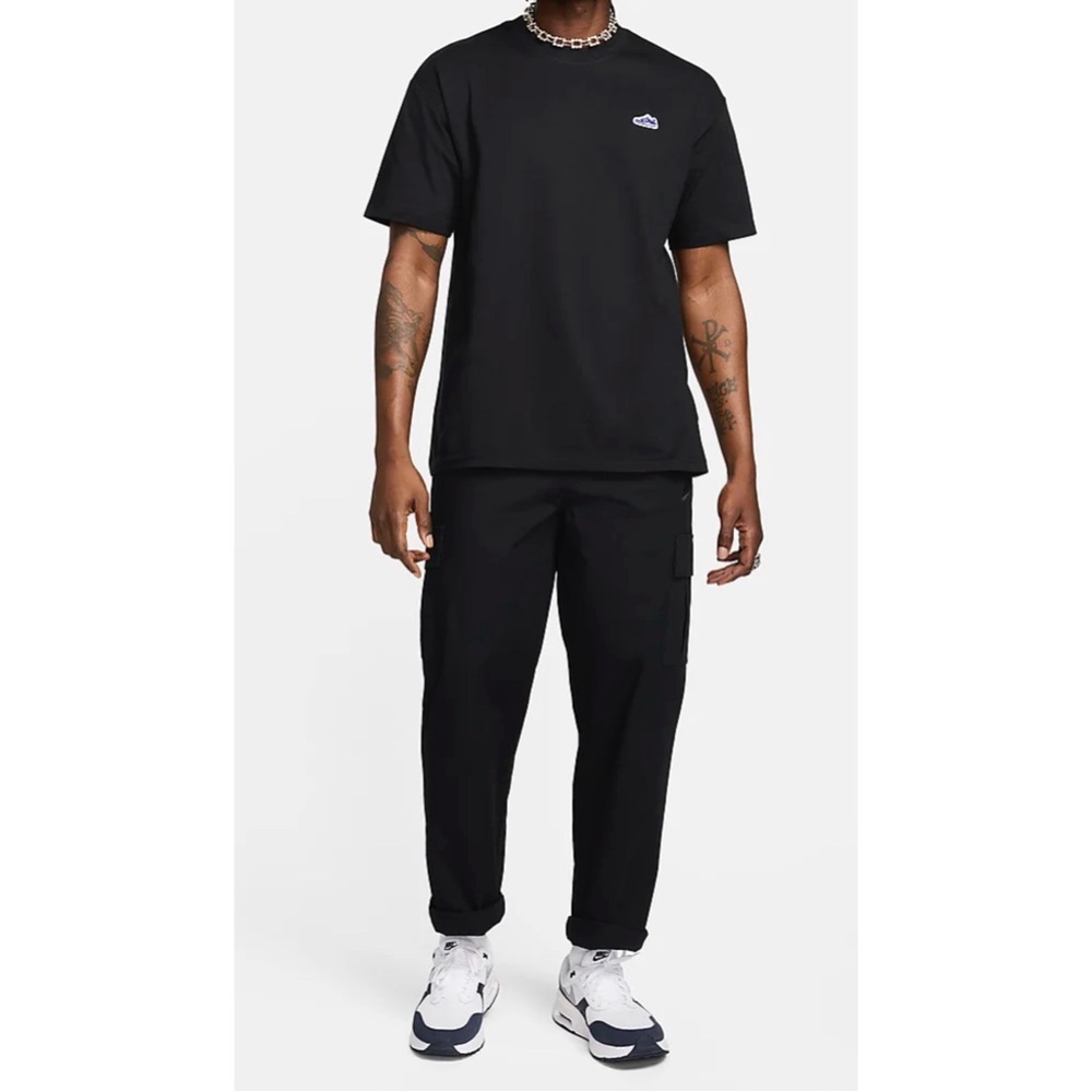Nike: Sportswear T-Shirt Nwt